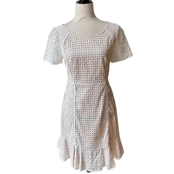 HD In Paris Georgia White Lace Fit And Flare Dress Anthropologie Size 6 - Picture 2 of 16